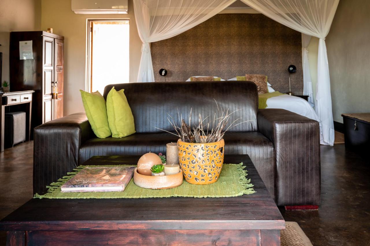 Umkumbe Safari Lodge Riverside Skukuza Extérieur photo